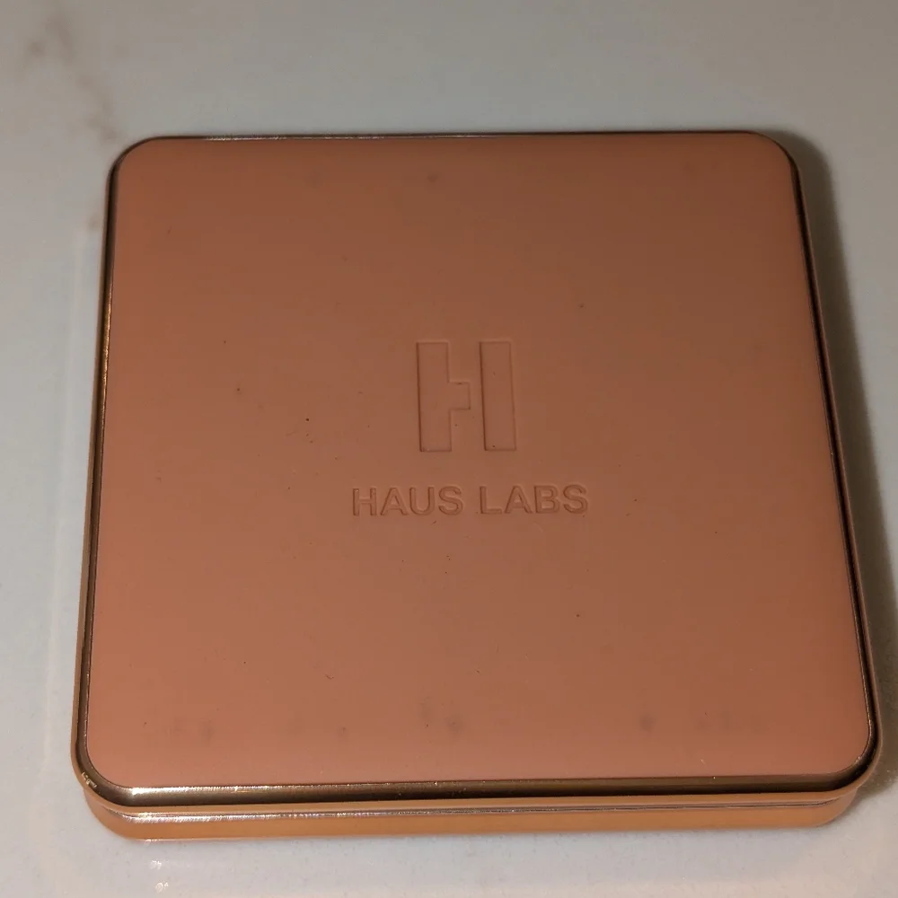 HAUS LABS By Lady Gaga Power Sculpt Velvet Bronzer Medium level 5 - New